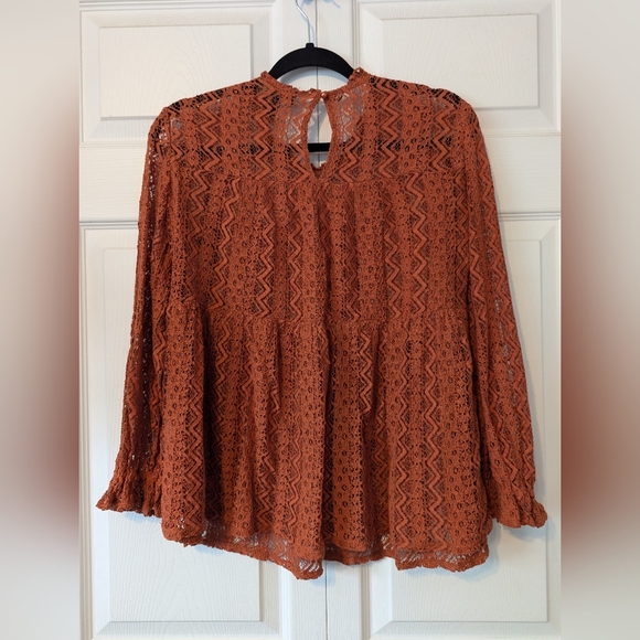 3/$20! Melissa Paige Lace Boho Blouse - Picture 7 of 9